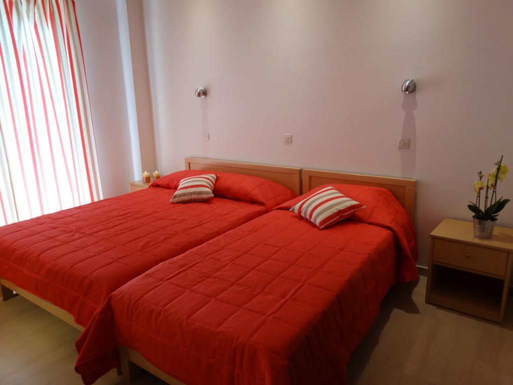 Dassia Beach Pension Luaran gambar